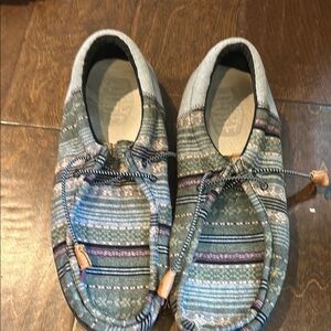 Hey Dudes size 12 Wally funk Baha